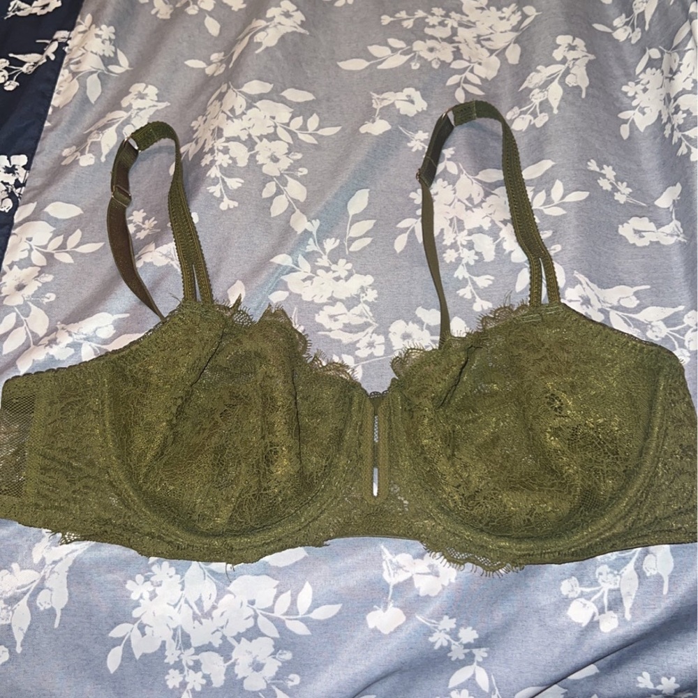 Target bra - Picture 2 of 5